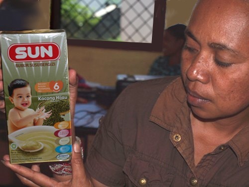 A contributing cause of child malnutrition is commercial weaning food. In Timor mothers have been tricked into spending their limited food money on an imported weaning food called SUN.