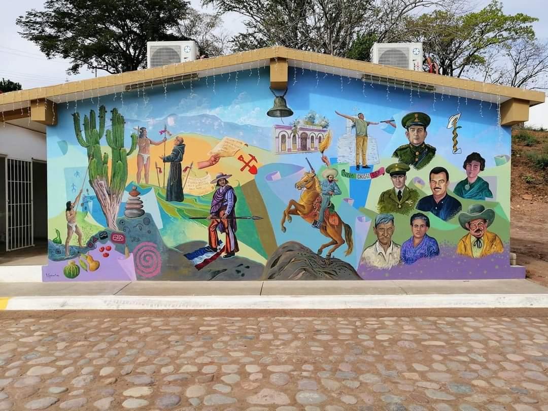 Image of the San Jerónimo de Ajoya Mission Library, with its mural Chronología Ajoyana.